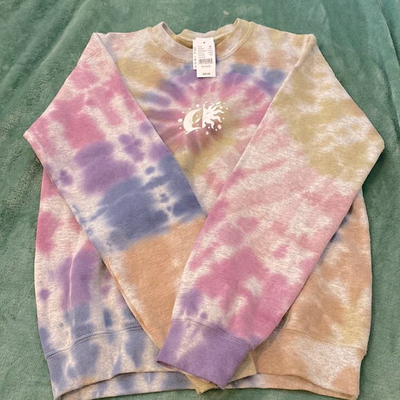 PacSun Tops - nwt pacsun crewneck!